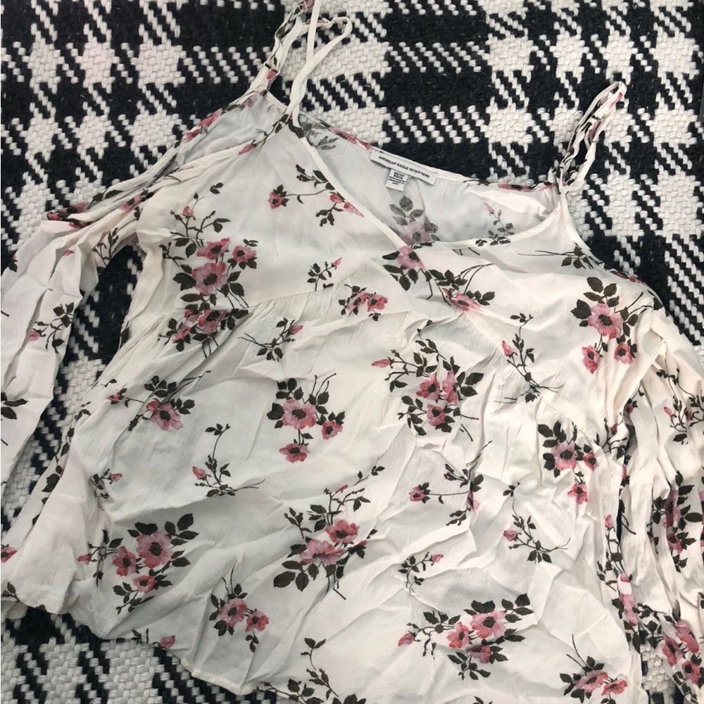 American Eagle Top